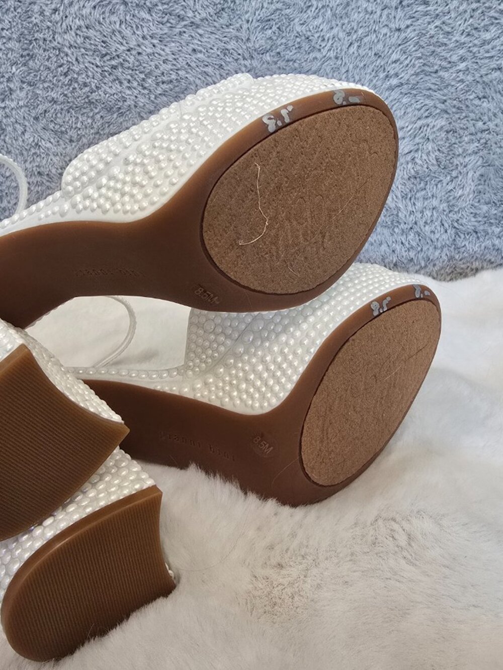 Gianni Bini Kemara Two Embellished Pearl Studded Platform Sandal Sizes NEW - Picture 4 of 9